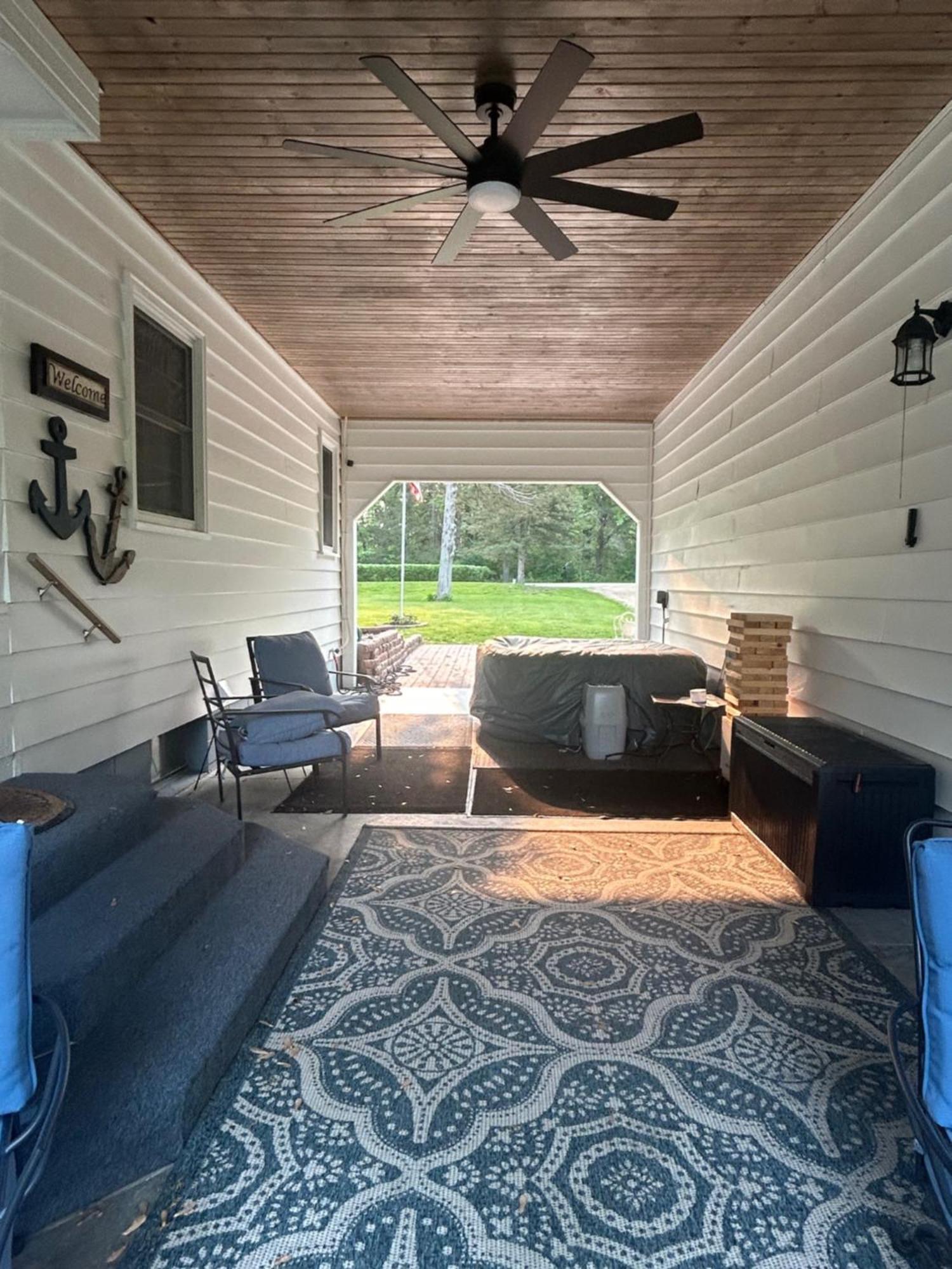 Casa de Férias Breezeway Bay - Waterfront Full House Wisconsin Dells